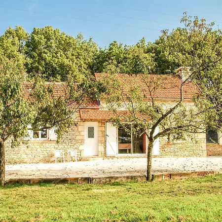 Superb With Pool Holiday home