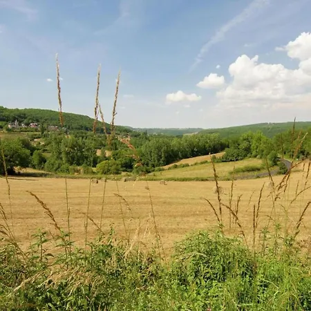 Slate-roofed Hideaway Cressensac-Sarrazac