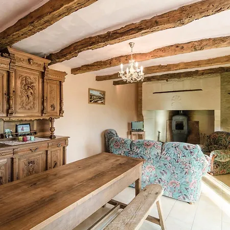 Slate-roofed Hideaway Cressensac-Sarrazac