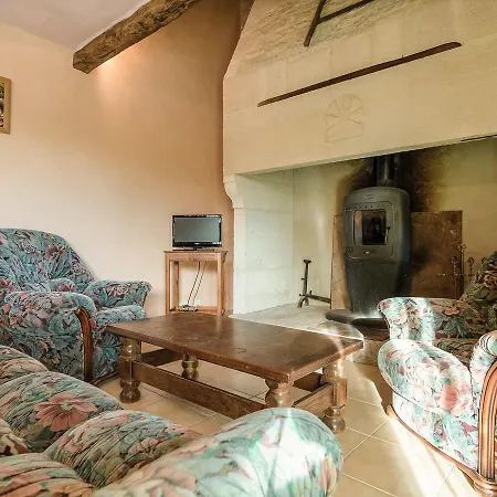 Superb With Pool Holiday home