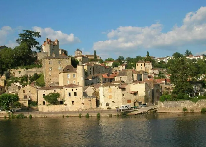 Дом отдыха Slate-roofed Hideaway Cressensac-Sarrazac