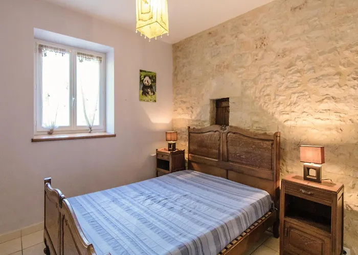 Slate-roofed Hideaway Дом отдыха *